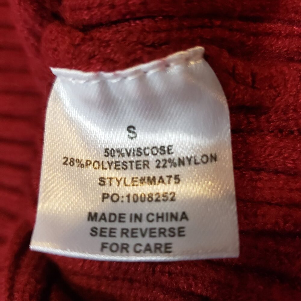Pink Lily Ribbed Sweater Dress Womens’s Size Small S Deep Red Super Soft / A247 - Picture 7 of 7